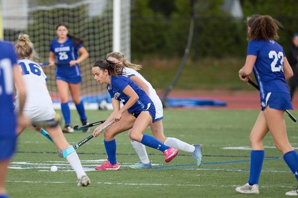 Old Saybrook vs. Suffield, photo 5
